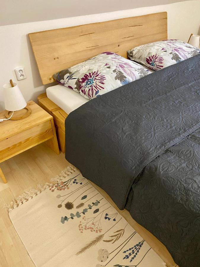 Вилла Camphouse Chvalsiny Экстерьер фото