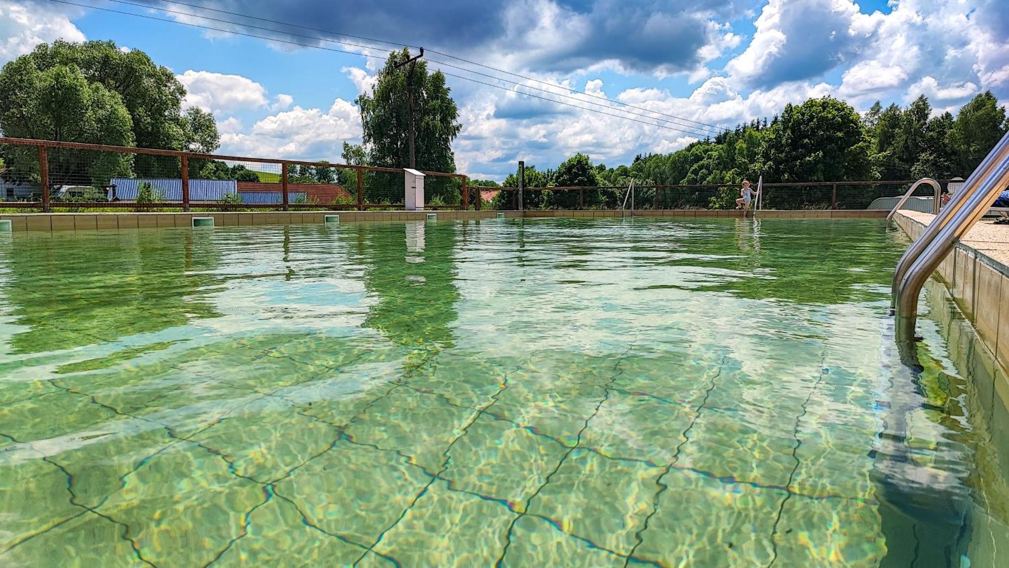 Вилла Camphouse Chvalsiny Экстерьер фото