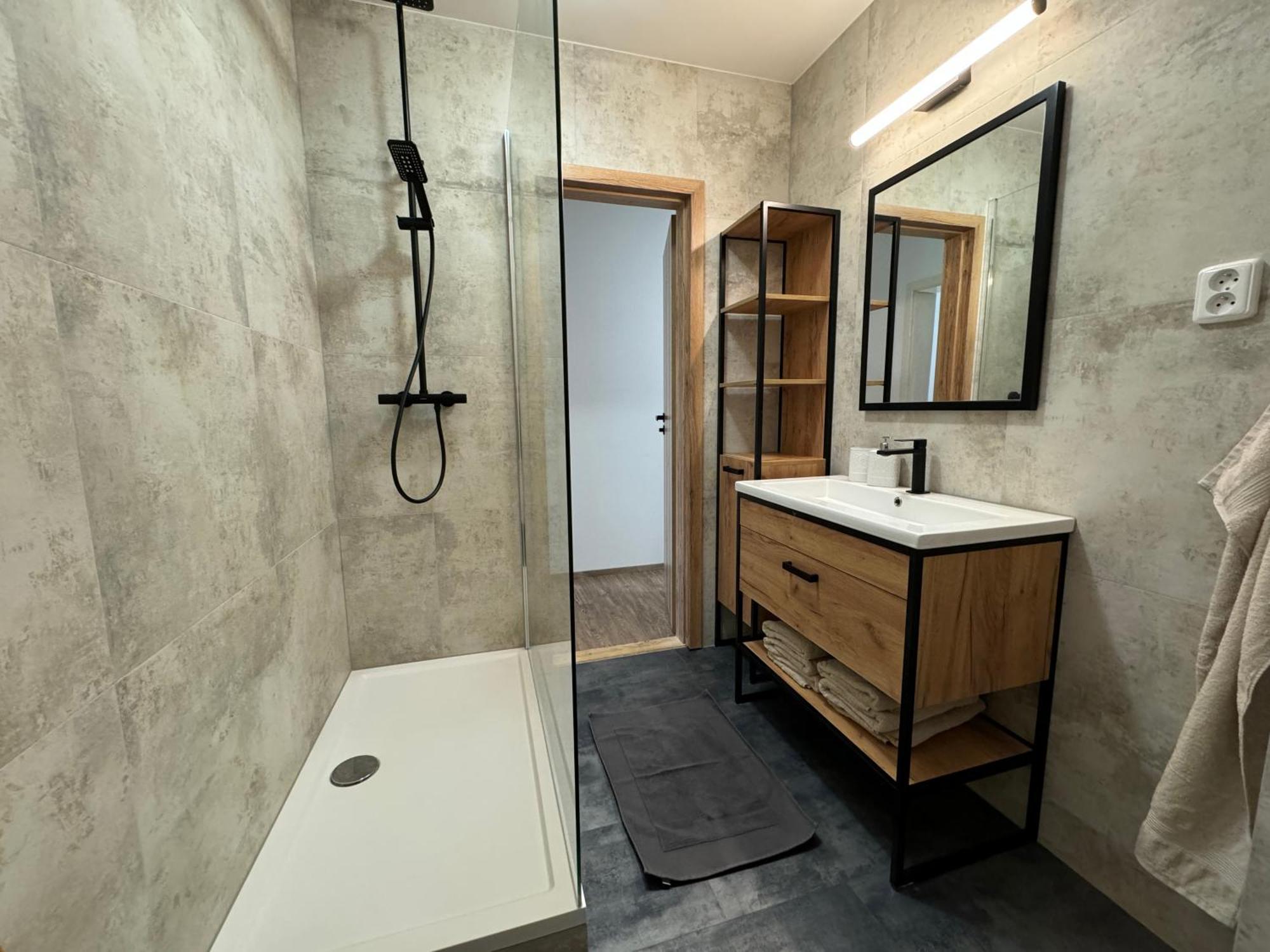 Вилла Camphouse Chvalsiny Экстерьер фото